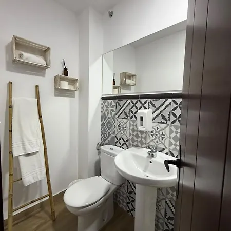 La Casita De Lineros Bed & Breakfast 3*